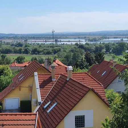 In Fonyod/balaton 18581 아파트 *