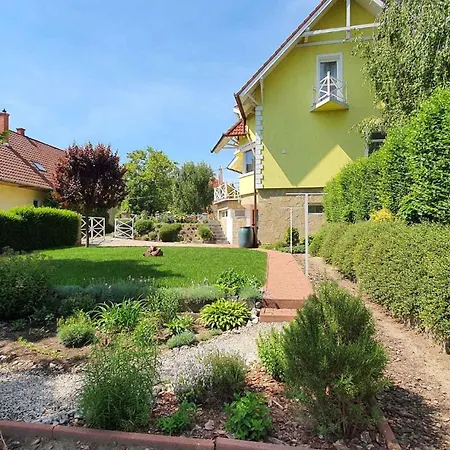 In - Balaton 18581 * Fonyód