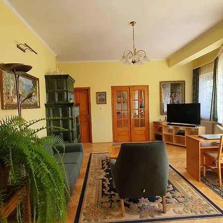 In Fonyod/balaton 18581 Apartment *