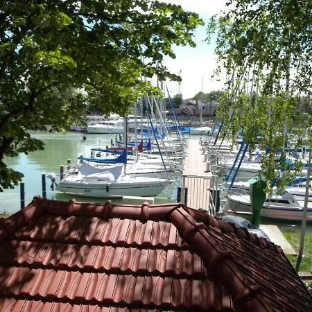 Apartment In Fonyod/balaton 18581 Fonyód