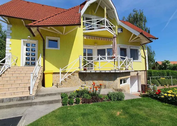 In - Balaton 18581 *