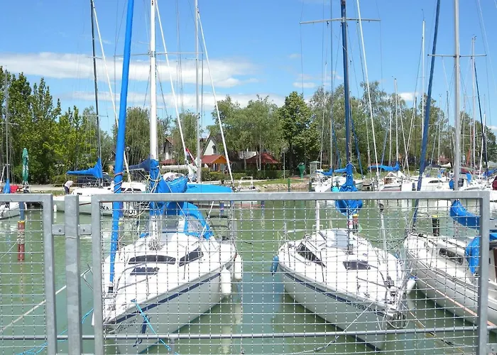 In - Balaton 18581 *