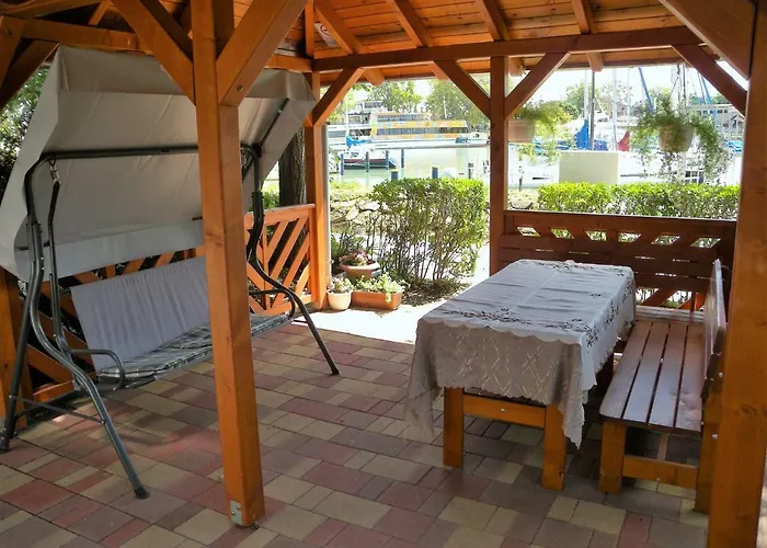 In - Balaton 18581 Appartamento