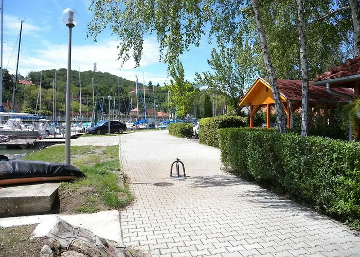 Appartement In - Balaton 18581 *